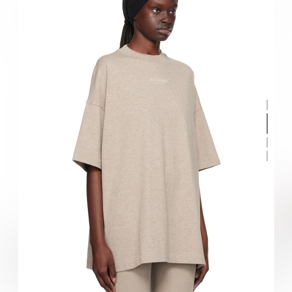 Essentials Beige crewneck tshirt